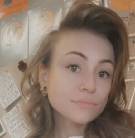 Photo of Gwenny Kovachik-MacNeil